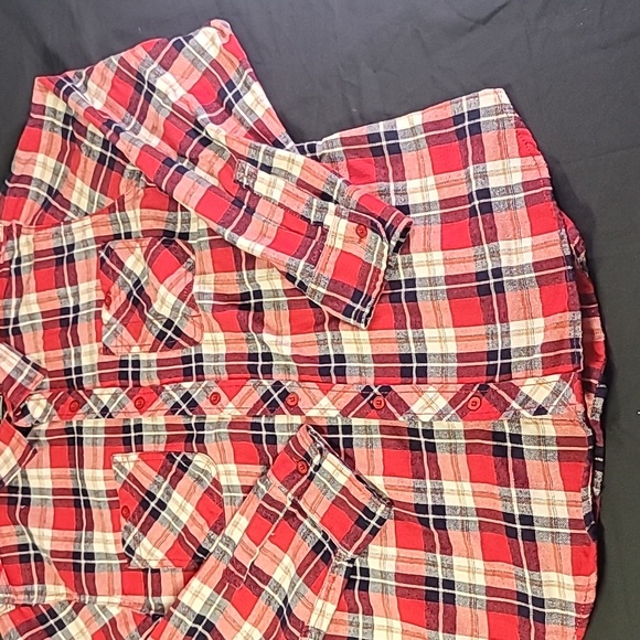 WEAR FIRST Men's Medium Button Up Pearl Button Up Red Flannel Plaid Casual Shirt - Picture 3 of 10